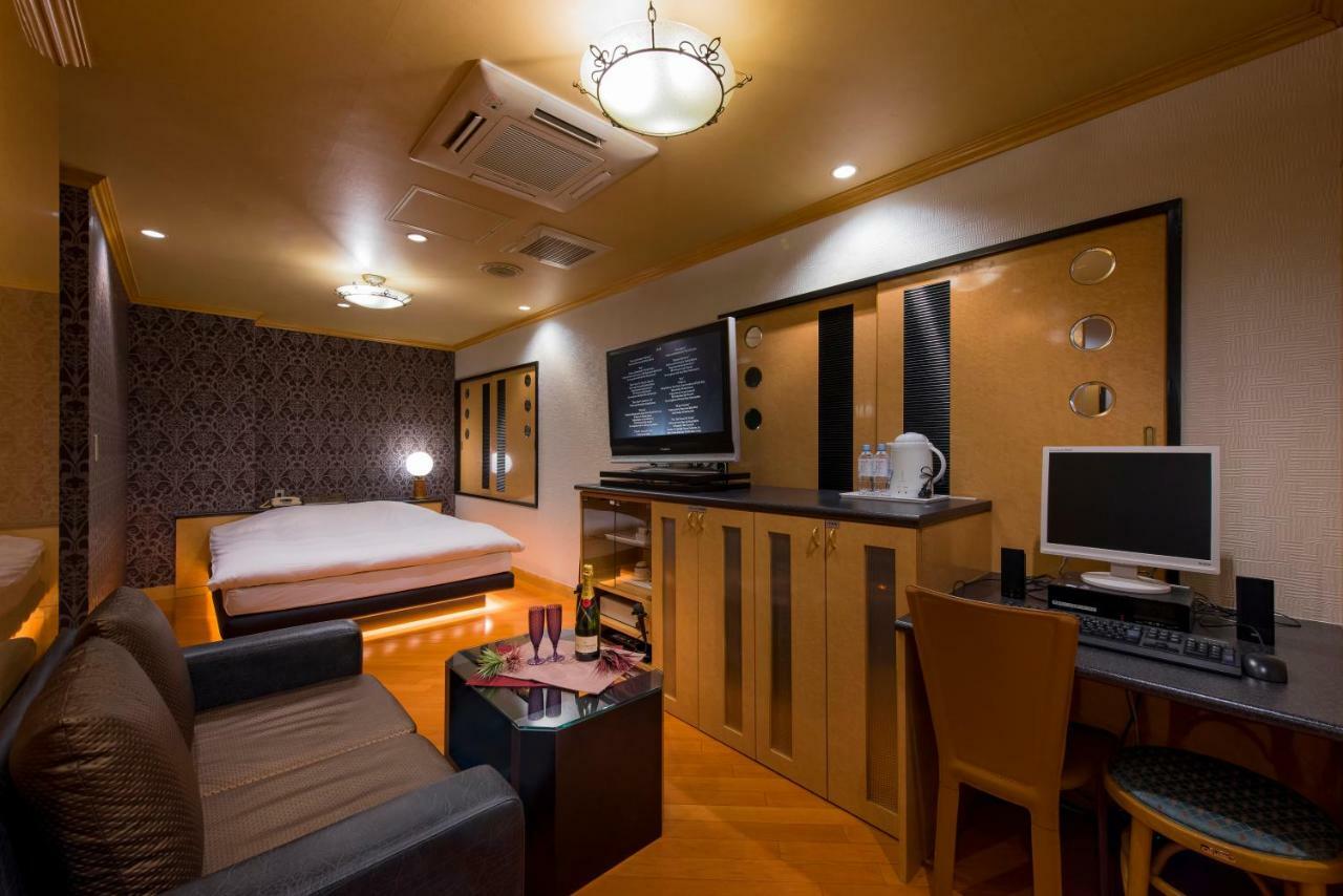 Hotel Linden Oji (Adults Only) Токио Экстерьер фото