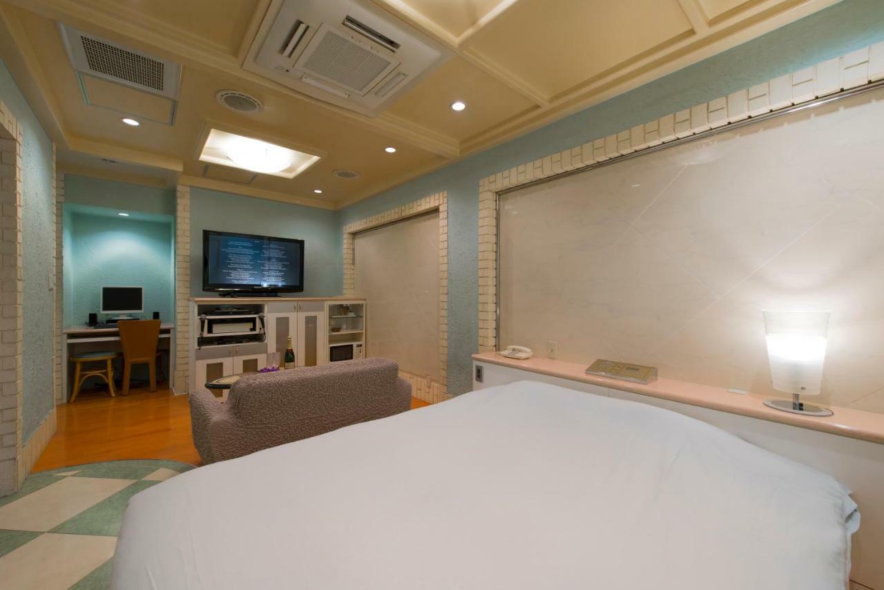 Hotel Linden Oji (Adults Only) Токио Экстерьер фото