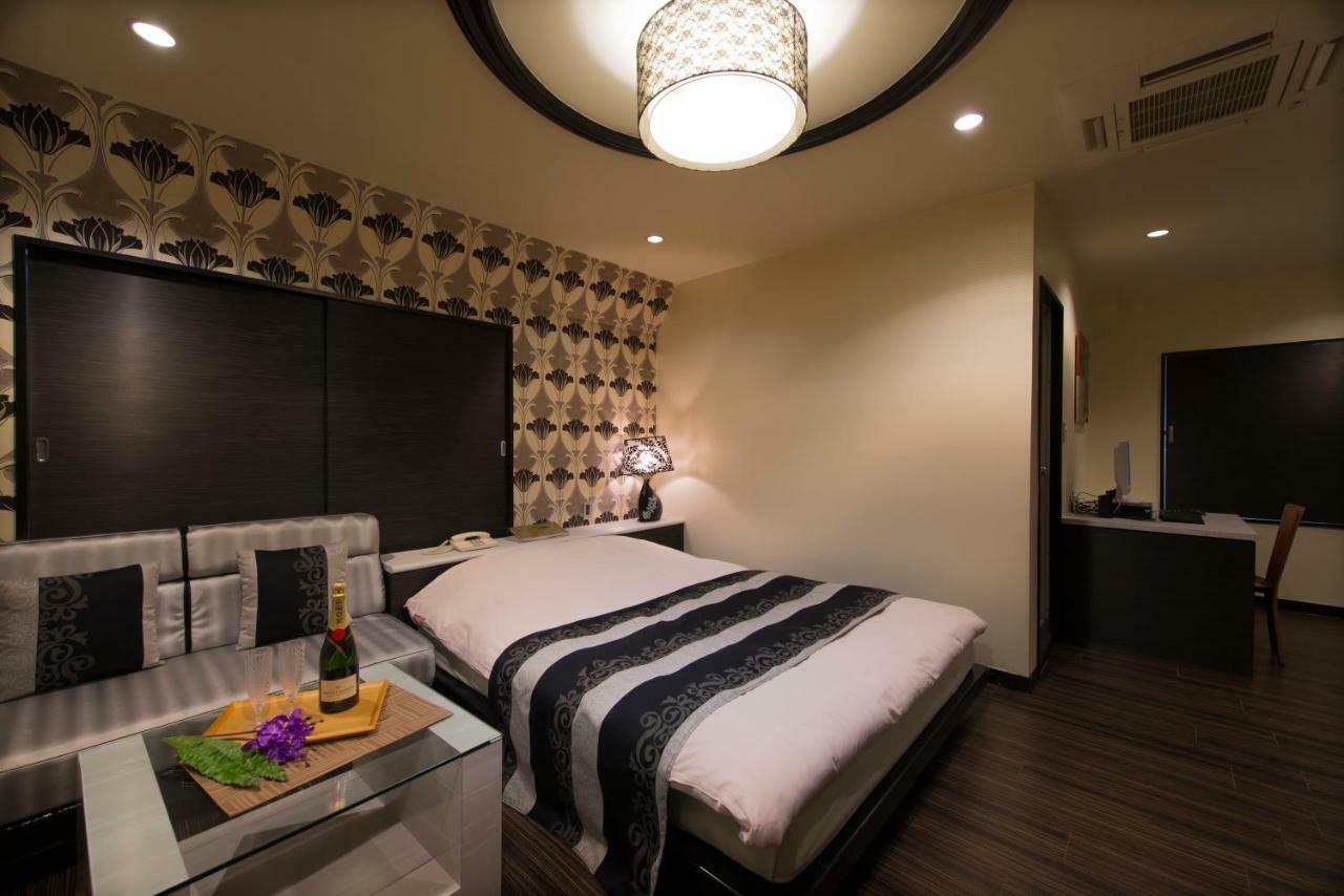 Hotel Linden Oji (Adults Only) Токио Экстерьер фото