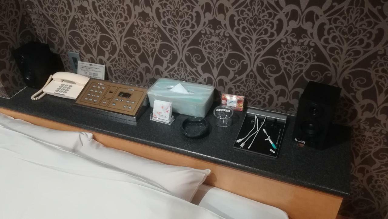 Hotel Linden Oji (Adults Only) Токио Экстерьер фото